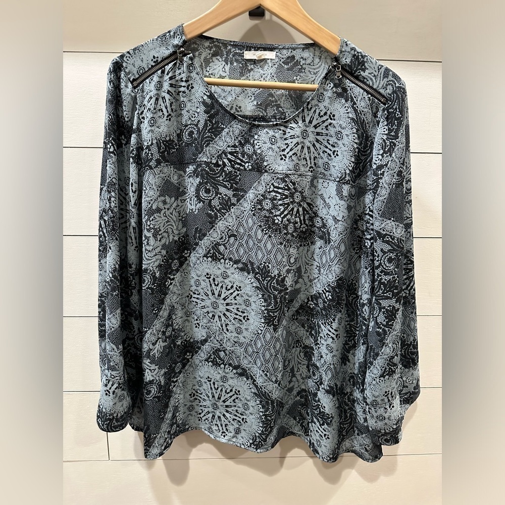 Maurices Slouchy Dark Colored Blouse- Womens XL